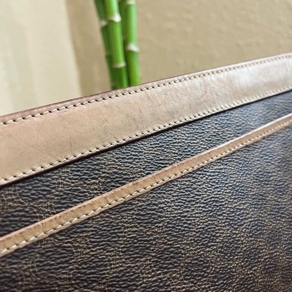 CELINE VINTAGE POUCH - Picture 11 of 16